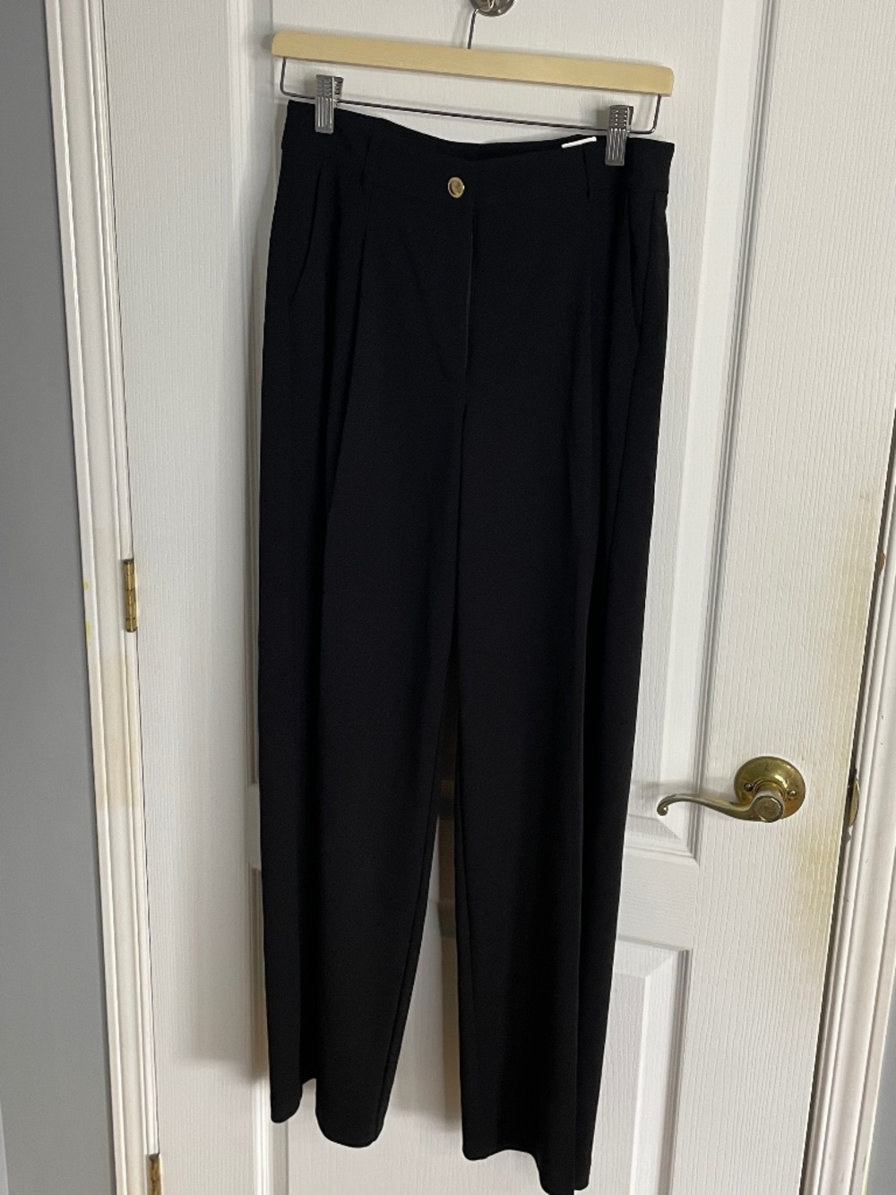 Michael Kors Dress pants - Size 6 *zipper is broken*